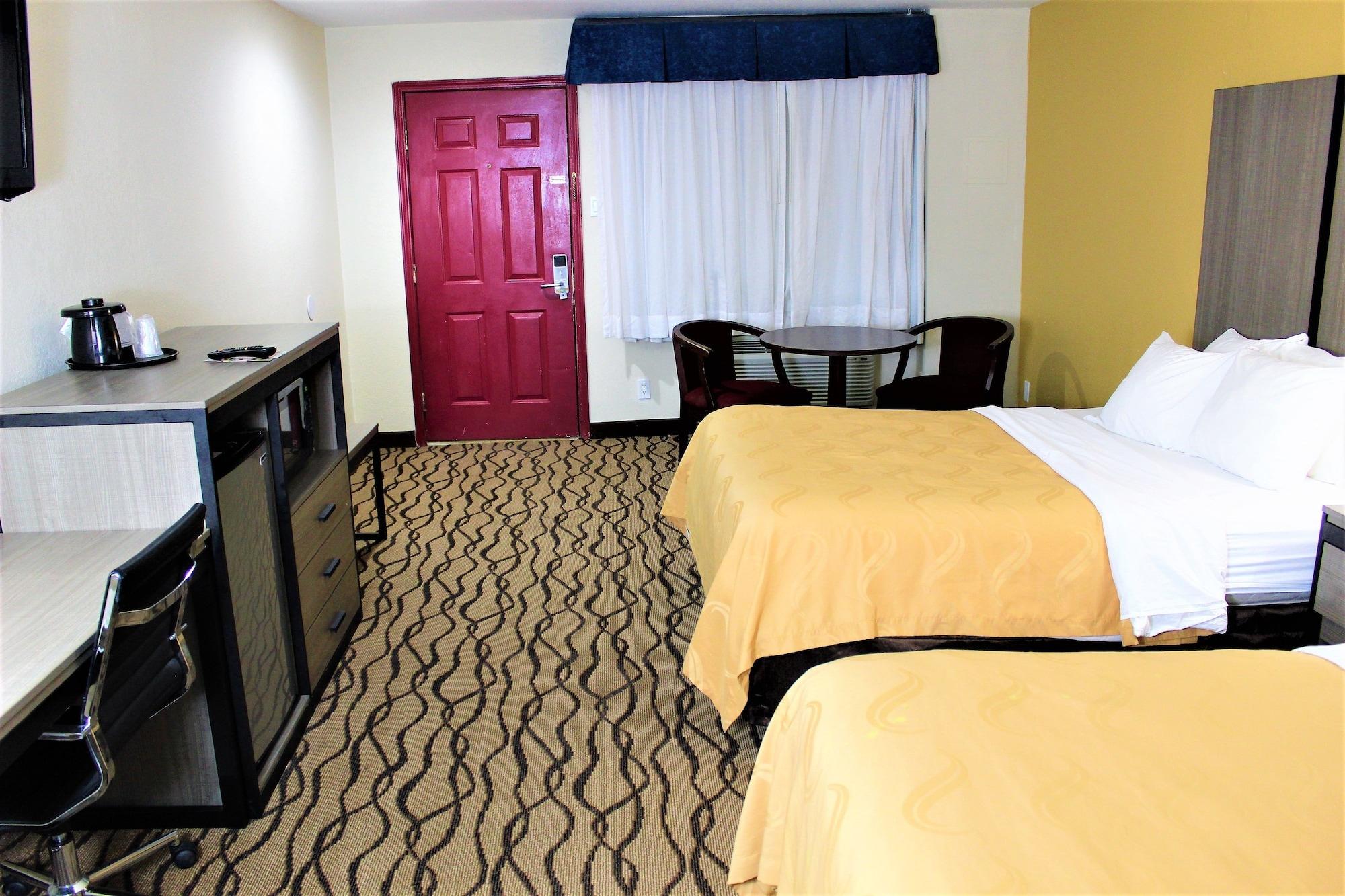 Quality Inn Форт-Стоктон Екстер'єр фото
