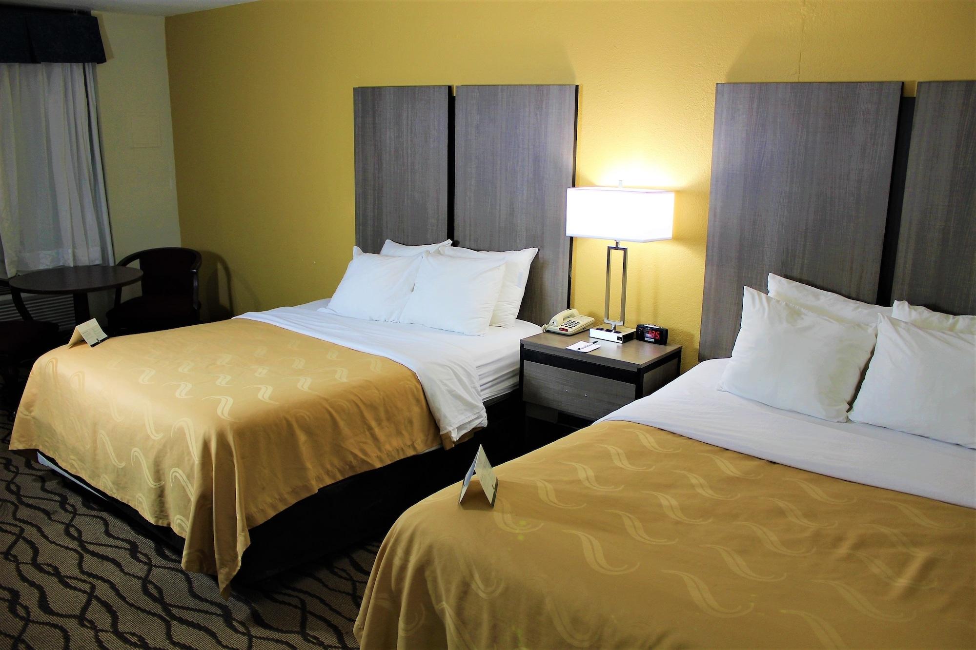 Quality Inn Форт-Стоктон Екстер'єр фото