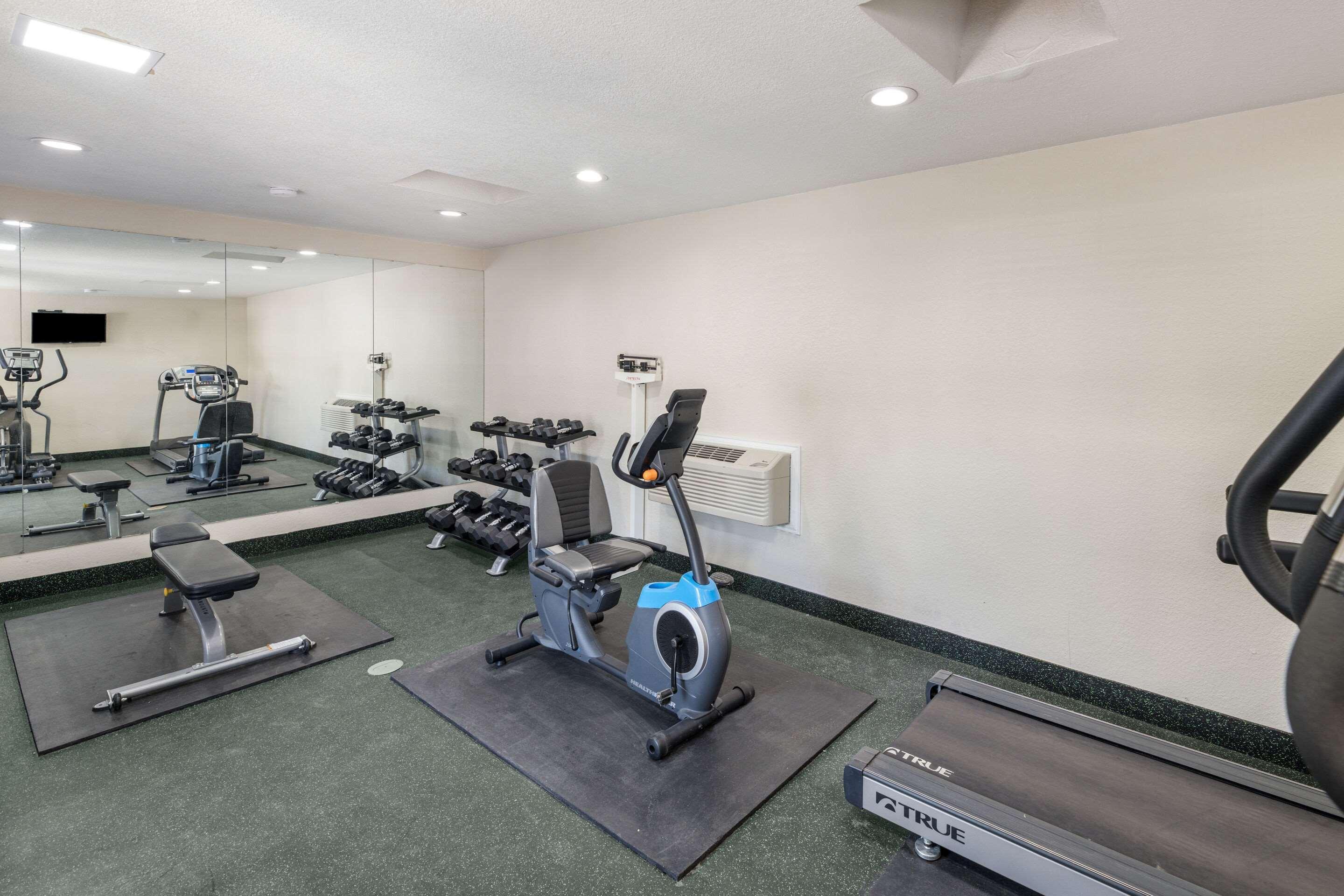 Quality Inn Форт-Стоктон Екстер'єр фото