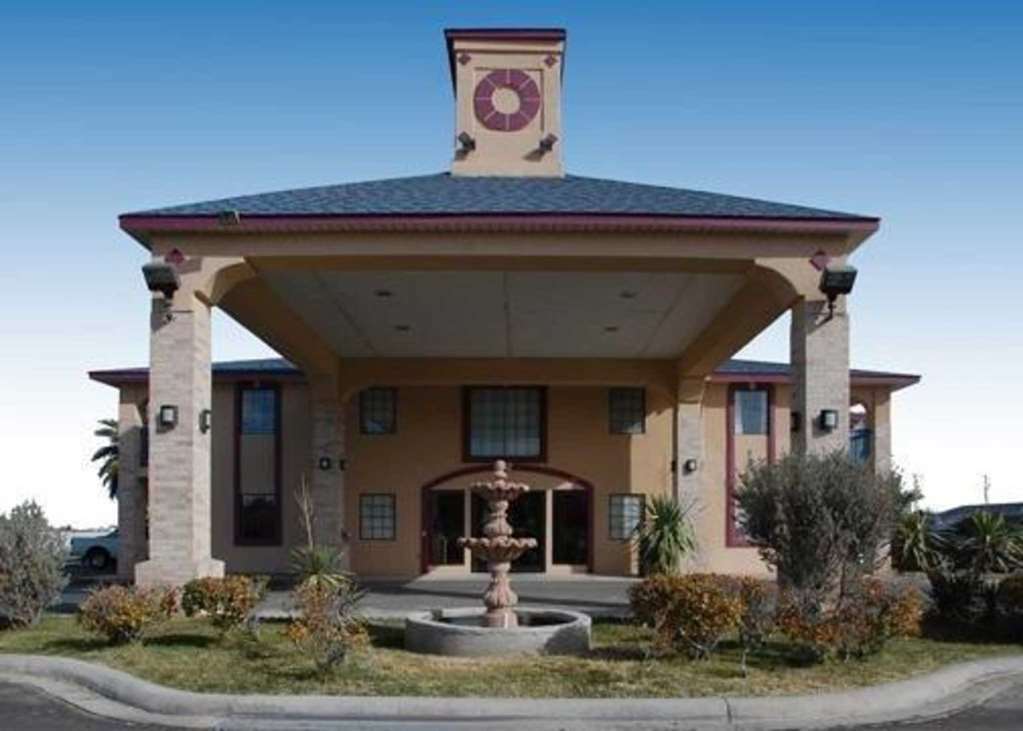 Quality Inn Форт-Стоктон Екстер'єр фото